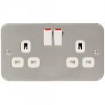 SURFACE SWITCHSOCKET OUTLET 2 GANG METALCLAD MC522-01