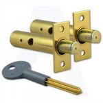 SECURITY DOOR BOLT BRASS PACK OF 2 MORTICE P-2PM-444-PB YALE